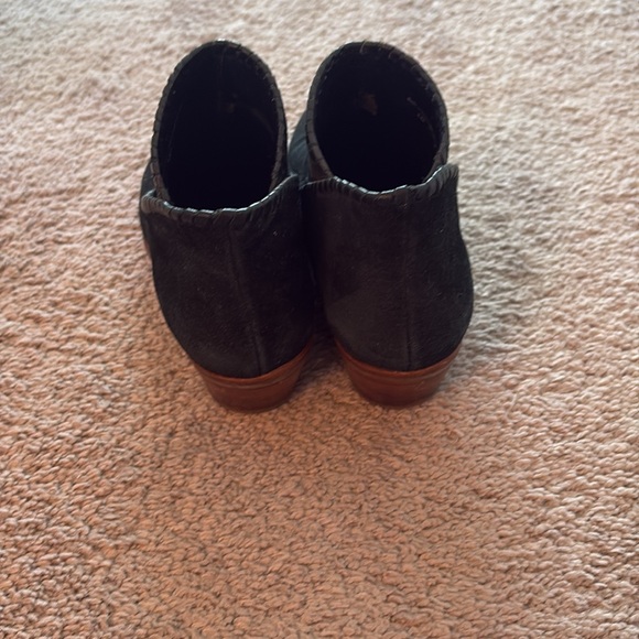 Jack Roger Booties - Picture 3 of 6